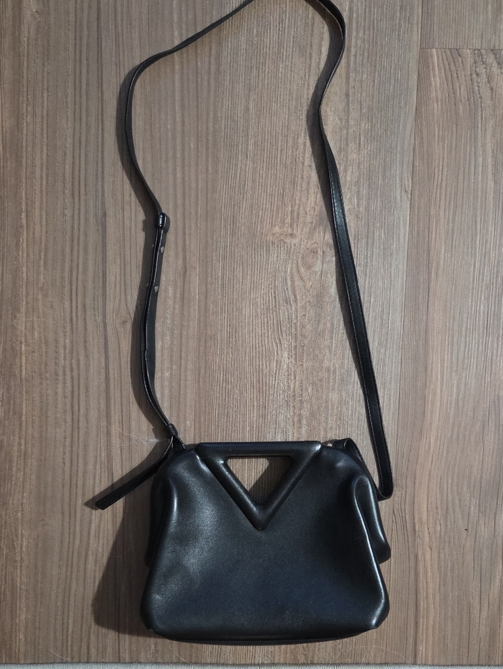 Bottega Veneta Leather Crossbody Shoulder Bag with Triangular Handle Cutout